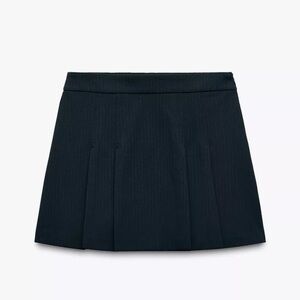 ZARA Pleated Split Skort size xs
